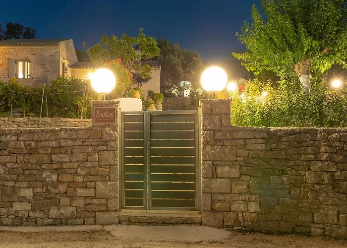 Emilios Stone House Prázdninový dům Gaios